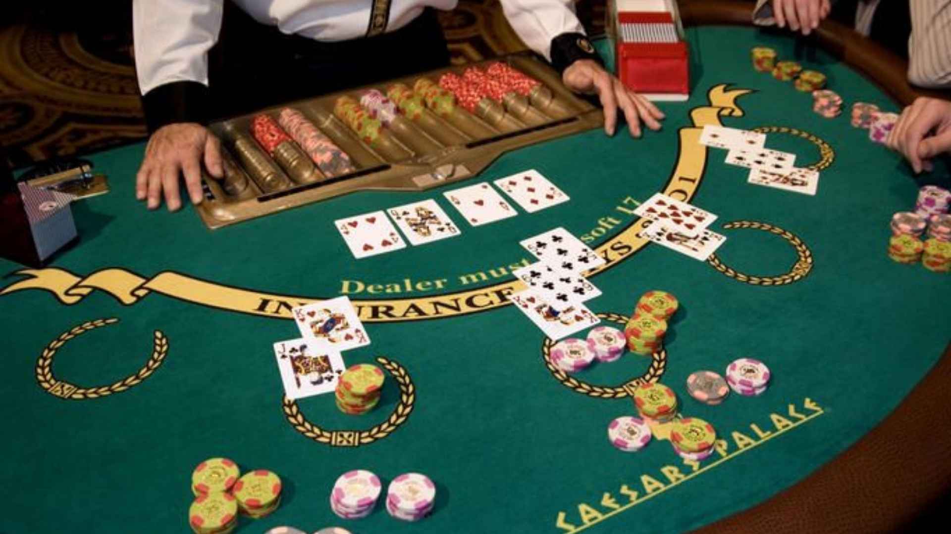 Learn Better Poker Strategy With Bluffing